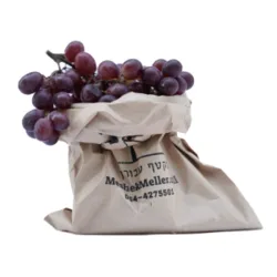 ענבים אדומים