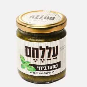 ממרח על הלחם פסטו